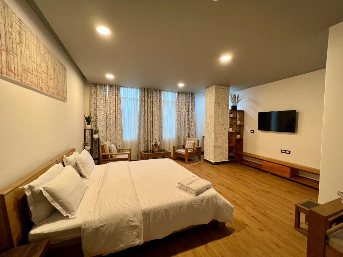 Magen Hills Bed & Breakfast Ukhrul Bagian luar foto